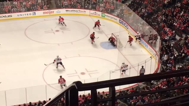 #14 Richard Panik (Chicago Blackhawks) scores against Jaromir Jagr's Line смотреть онлайн