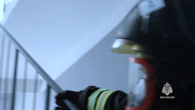 В Оренбурге пожарные на скорость покорили 25-этажное здание