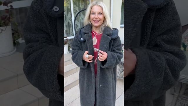 ?⬜️ГОТОВИМСЯ К ЗИМЕ ПРЯМО СЕЙЧАС: ПАЛЬТО ИЗ ШЕРСТИ МЕРИНОСА. ?⬜️+37069823337 смотреть онлайн