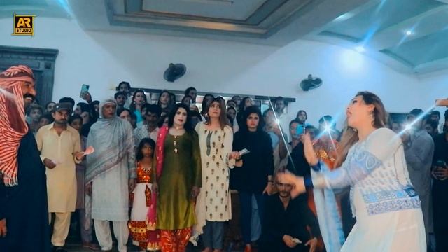 Pari Paro | Birthday Party In PindiBhattiyan Dance | AR Studio смотреть онлайн