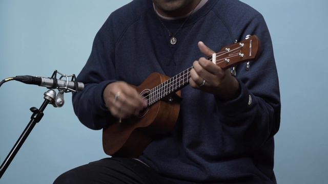 Orangewood | Milo Concert Mahogany | Ukulele Demo ft. Katzù Oso смотреть онлайн
