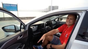 САМЫЙ популярный СЕДАН в Китае. GAC Aion S Plus обзор и тест драйв.