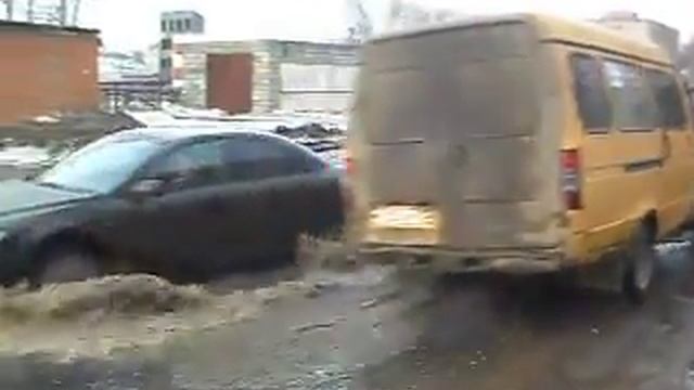 17.03.2013. В Саранске некоторые улицы превратились в реки смотреть онлайн