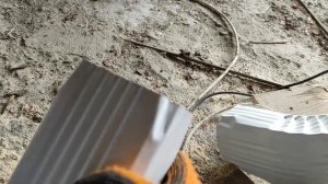 Как установить водосточные трубы самому