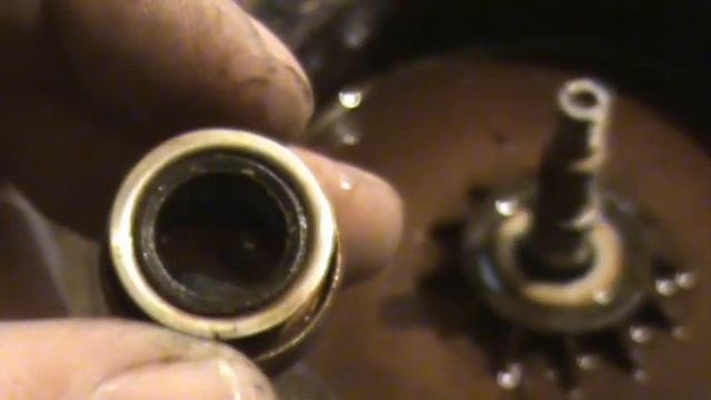 замена сальника на гидрофоре смотреть онлайн