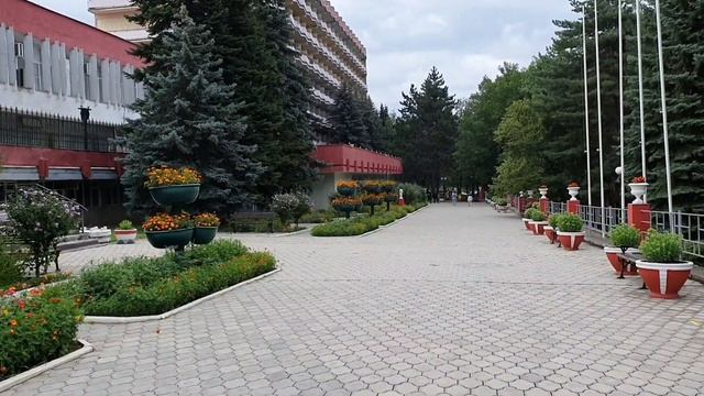 Пятигорск, Кисловодск, Ессентуки - Кавказские минеральные воды. Кисловодский национальный парк. смотреть онлайн
