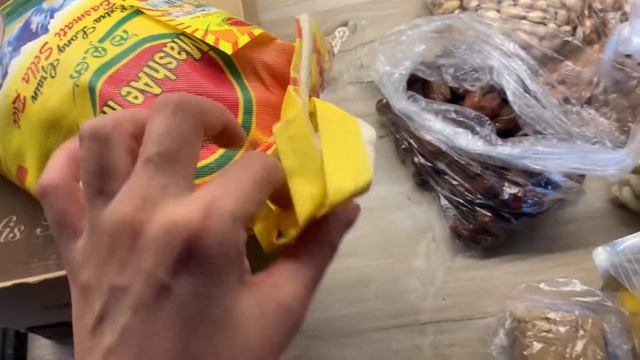 076. Поехали за вкусняшками. Орехи и кофе оптом и в розницу)) смотреть онлайн