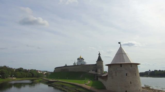 Псков. Кремль, мощная крепость и удивительная история. смотреть онлайн