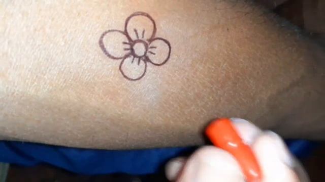 Flower Tattoo Designs On Hand 2022 | Flower Tattoo Designs | TATTOO 2