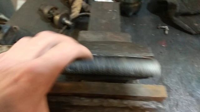 Реставрирую слесарные тиски. смотреть онлайн