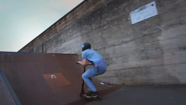 Harry Osborne & Michael Todd | Scoot Scoot. смотреть онлайн