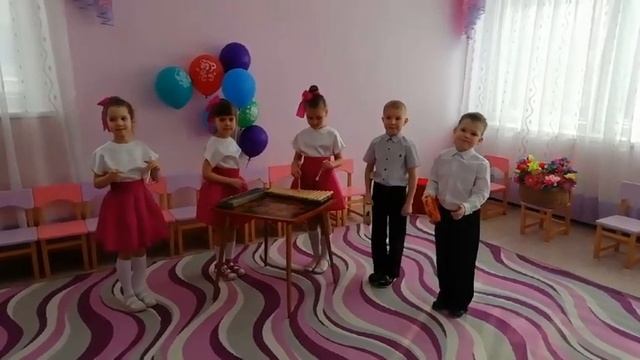 Сулейманова А., Горбенко А., Литвинова А., Шитяков П., Томилов М. (МБДОУ №387)-"Итальянская полька" смотреть онлайн