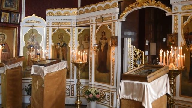 Воздвижение Честного и Животворящего Креста Господня в храме прп. Сергия Радонежского в Будапеште. смотреть онлайн