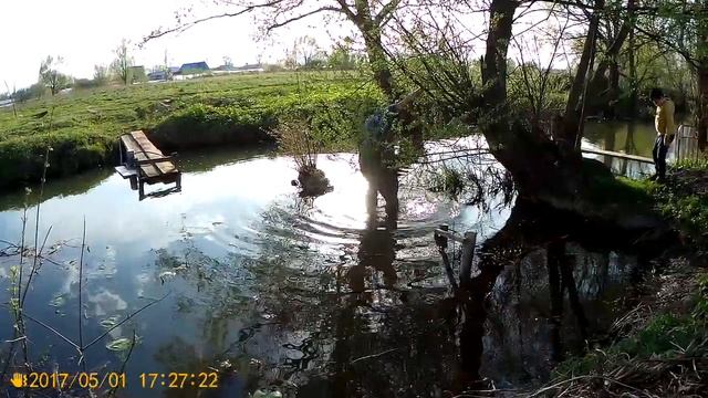 Вытащить топляк из речки смотреть онлайн