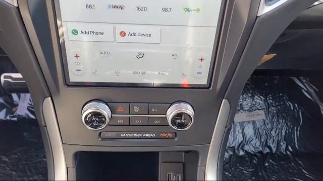 2024 Ford Edge ST Line Sport Utility смотреть онлайн