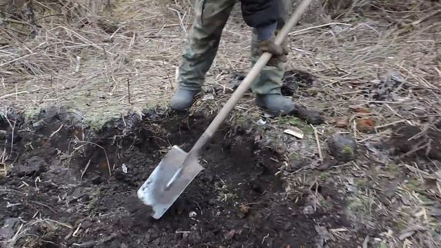 РАСКОПКИ ФУНДАМЕНТА. МОНЕТЫ,БУТЫЛКИ.....!!! смотреть онлайн