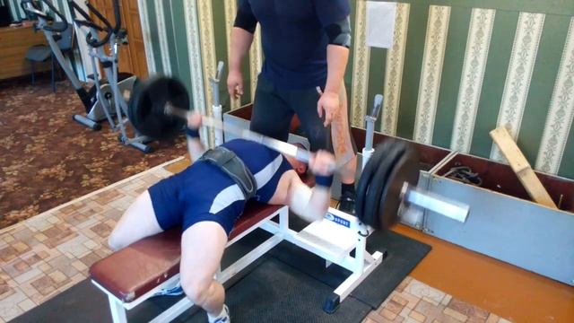 Жим лежа 120 х 11 смотреть онлайн