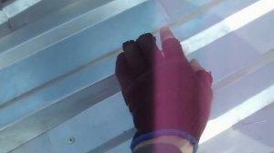 Проход трубы через крышу из профнастила