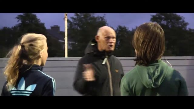 Clinic verspringen door Anouk Vetter смотреть онлайн