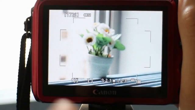 Canon EOS M Autofocus Speed Test - Before & After Firmware Update смотреть онлайн