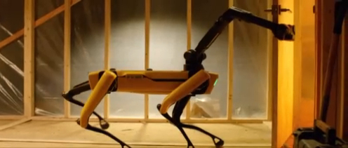 Рекламный ролик SpotMini от Boston Dynamics смотреть онлайн