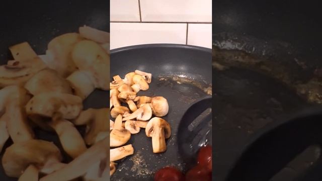 Простой рецепт английского завтрака/easy english breakfast recipe #shorts #еда смотреть онлайн