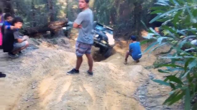 Ben first Suzuki driving banana split смотреть онлайн