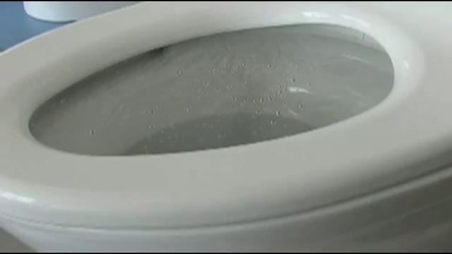 Демонстрация японского электронного унитаза-биде TOTO Neorest AH. смотреть онлайн