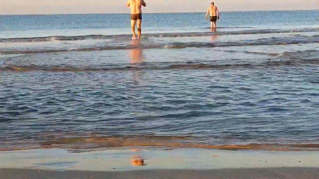 16#Зимнее купание в МОРЕ воздух +4, Море +11 7 11 2018 #АНАПА #ВИТЯЗЕВО #ДЖЕМЕТЕ смотреть онлайн