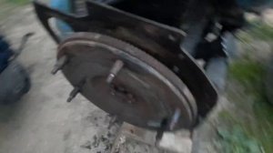 #Трактор МТЗ-80#ПОЧЕМУ НЕ СТАНОВИТСЯ УСИЛЕННАЯ КОРЗИНА СЦЕПЛЕНИЯ В ПРОМЕЖУТОК,СМОТРИМ ПОЧЕМУ#