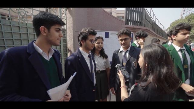 Class 12th English Board Exam🔥| Student Reaction | Exam Review 2023-24 смотреть онлайн