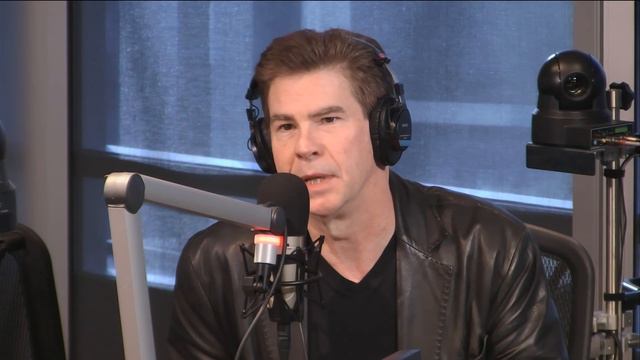 Ralph Garman & His Adam West Impersonation - Preston & Steve's Daily Rush смотреть онлайн