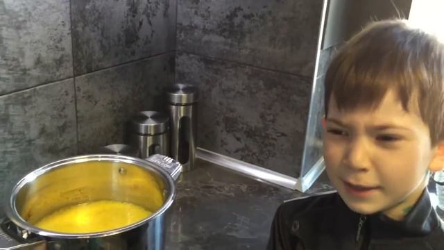 КАК СДЕЛАТЬ НАСТОЯЩИЙ АПЕЛЬСИНОВЫЙ СОК ✔ смотреть онлайн