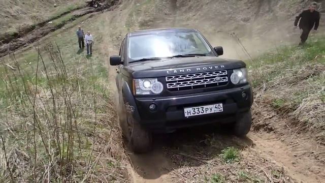 Оля дерзко преодолевает крутую горку на Land Rover-е. ДР Прадо-Клуба - НАМ 8 ЛЕТ! - 1 мая 2016! смотреть онлайн