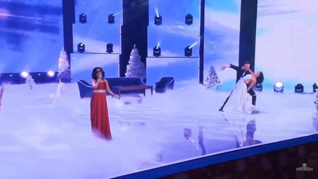 Диана Гурцкая - Ты знаешь, мама (Новогоднее Tashi Show 2020) смотреть онлайн