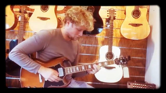 Gibson SG Standard Brown смотреть онлайн
