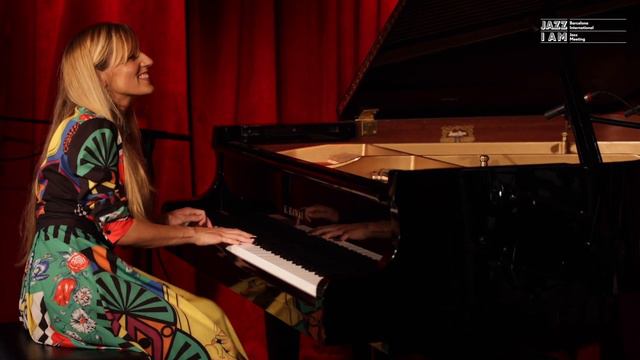 JAZZ I AM Online 2020 | Lucía Rey Trio смотреть онлайн