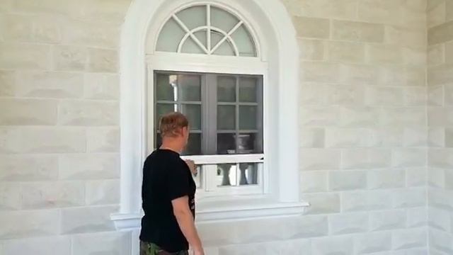 Москитная сетка плиссе Genius (Италия) , модель Miny 17, вертикальный сдвиг смотреть онлайн