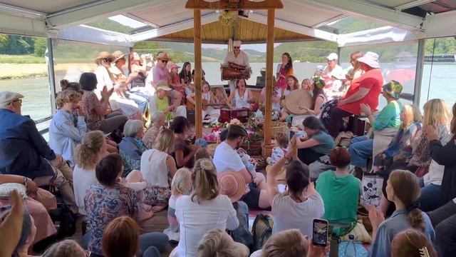 Boot Kirtan 2023 - Shiva Shambo смотреть онлайн