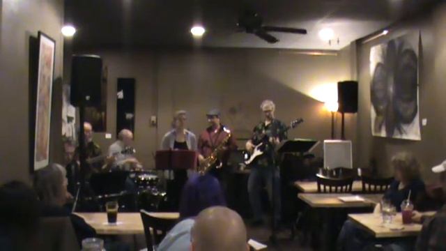 Unchain My Heart (B. Sharp) @ Mo Java, Lincoln NE смотреть онлайн