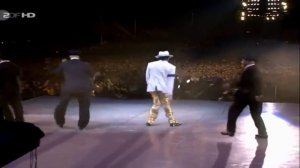 Майкл Джексон -  Smooth Criminal.