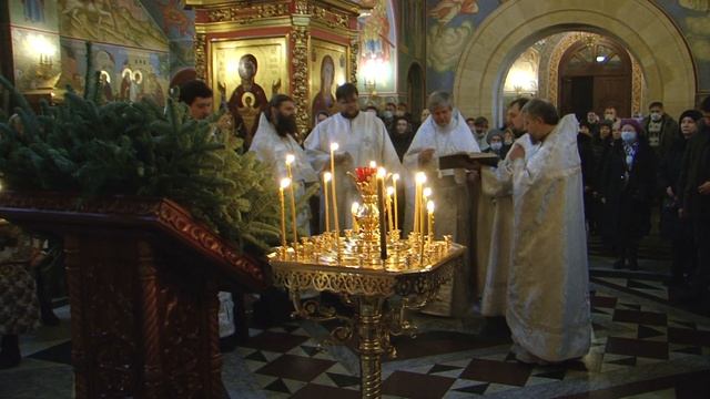 Собор Архистратига Михаила и прочих Небесных Сил бесплотных. Величание. смотреть онлайн