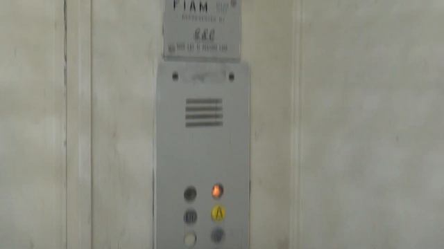 Hock Mansion, Singapore - Fiam Traction Elevator смотреть онлайн