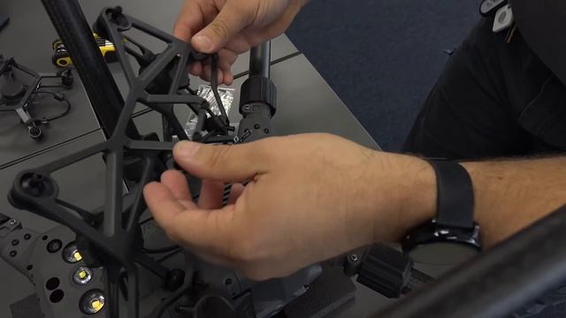 M300 Dual Gimbal Mount Walkthrough смотреть онлайн