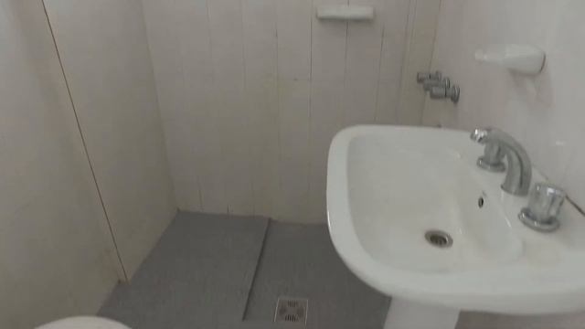 UNO Propiedades. Departamento. 3 de Febrero - Italia. En Alquiler смотреть онлайн