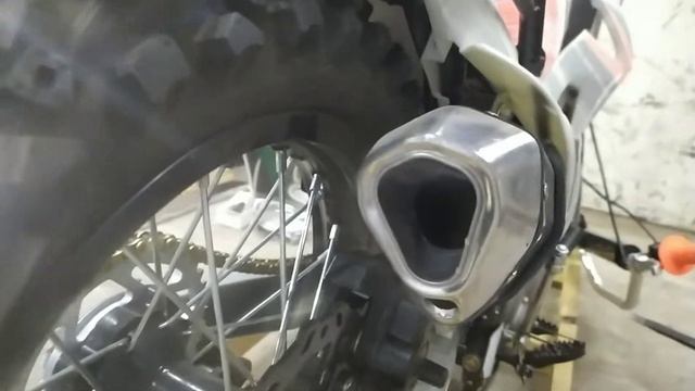 RACER CRF140 E Сборка смотреть онлайн