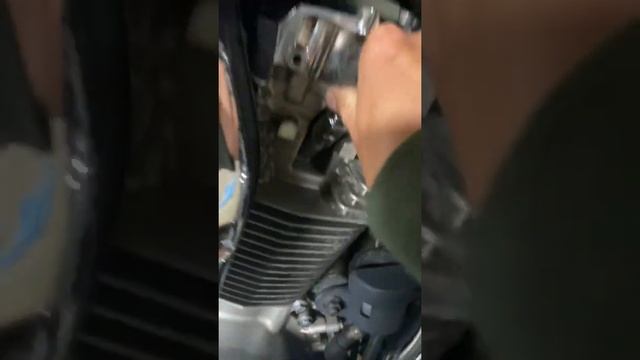 DIY How To Change Spark Plugs VTX1800