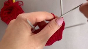 В‘язаний берет спицями для ляльки Паола Рейна 32 см (Paola Reina), детальний МК