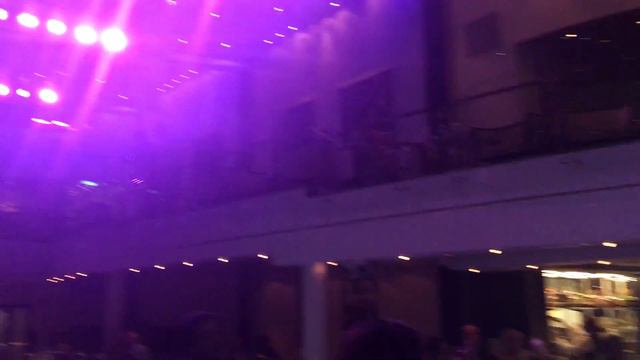 Arwa Live Singing at Oasis смотреть онлайн