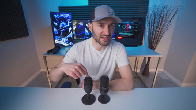Razer Seiren Mini vs HyperX Solocast - Which one should you buy? смотреть онлайн